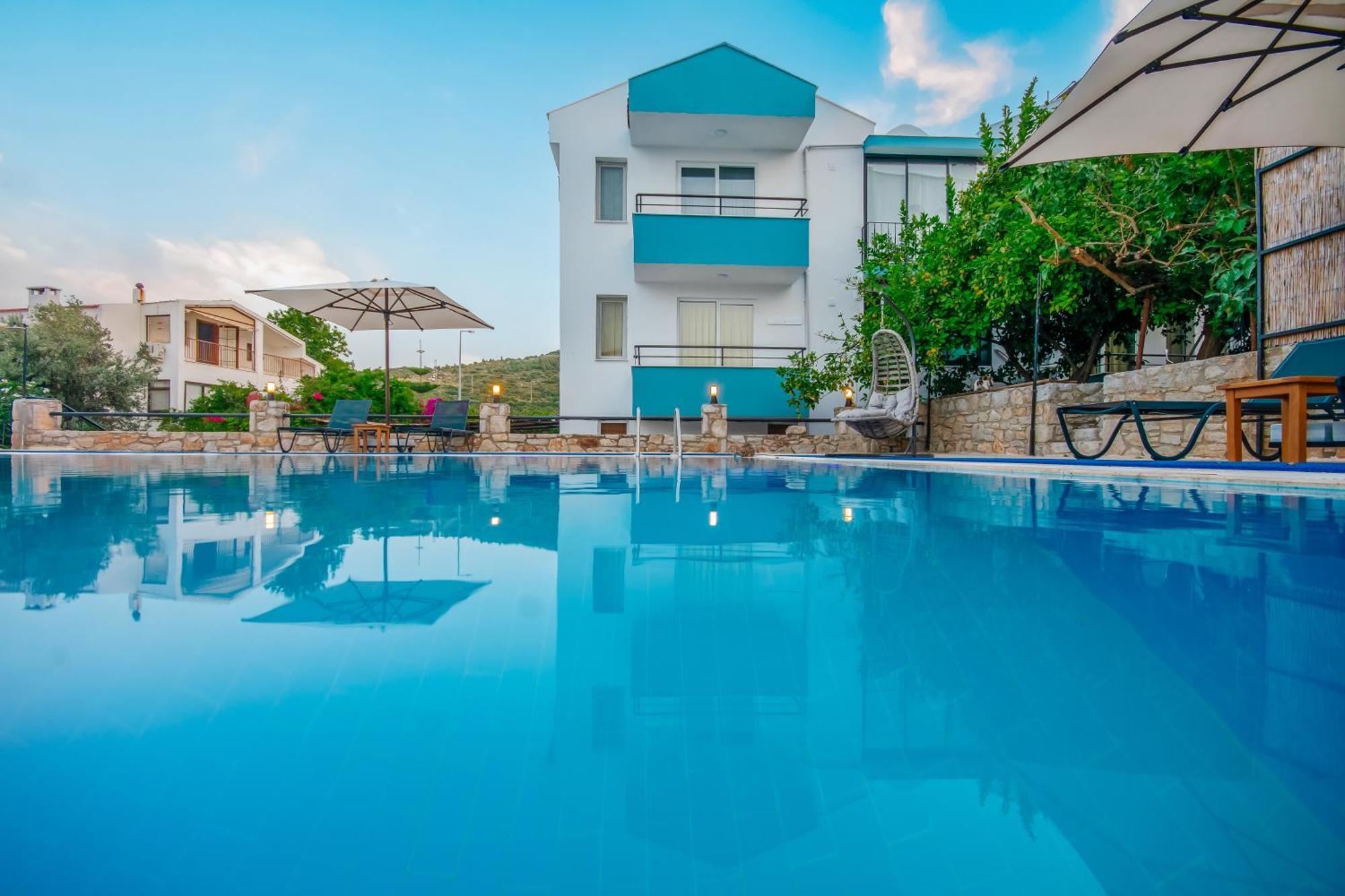Oezguem Suite Otel ダッチャ エクステリア 写真